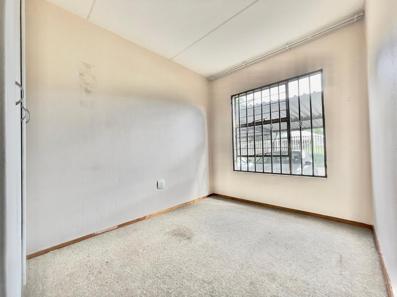 To Let 2 Bedroom Property for Rent in Roodepoort Gauteng