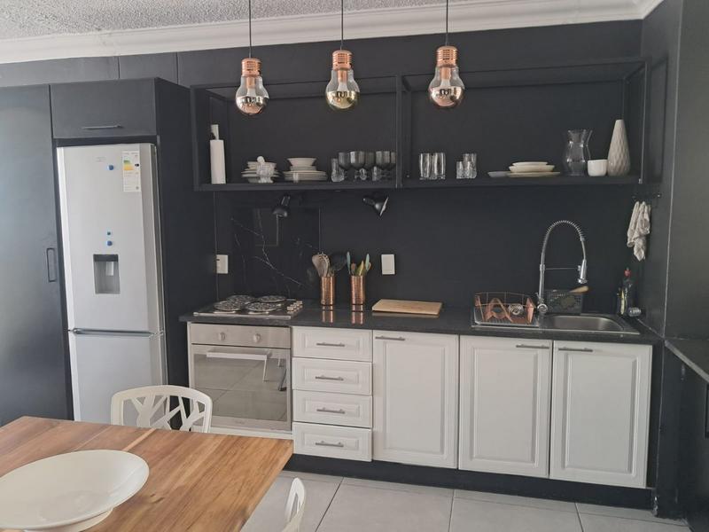 To Let 1 Bedroom Property for Rent in Sandton Central Gauteng