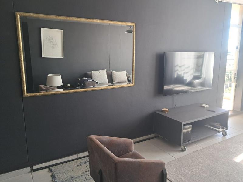 To Let 1 Bedroom Property for Rent in Sandton Central Gauteng