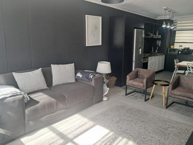 To Let 1 Bedroom Property for Rent in Sandton Central Gauteng