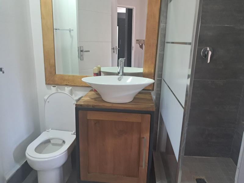 To Let 1 Bedroom Property for Rent in Sandton Central Gauteng