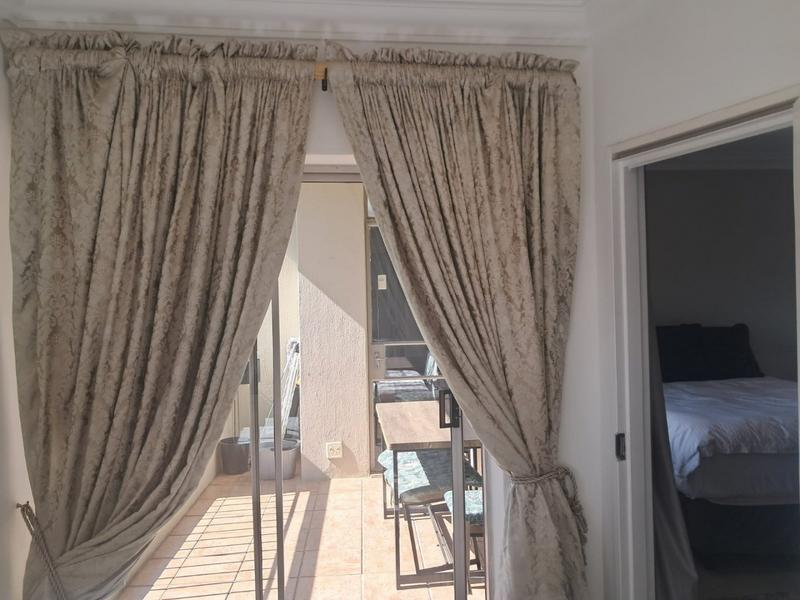 To Let 1 Bedroom Property for Rent in Sandton Central Gauteng