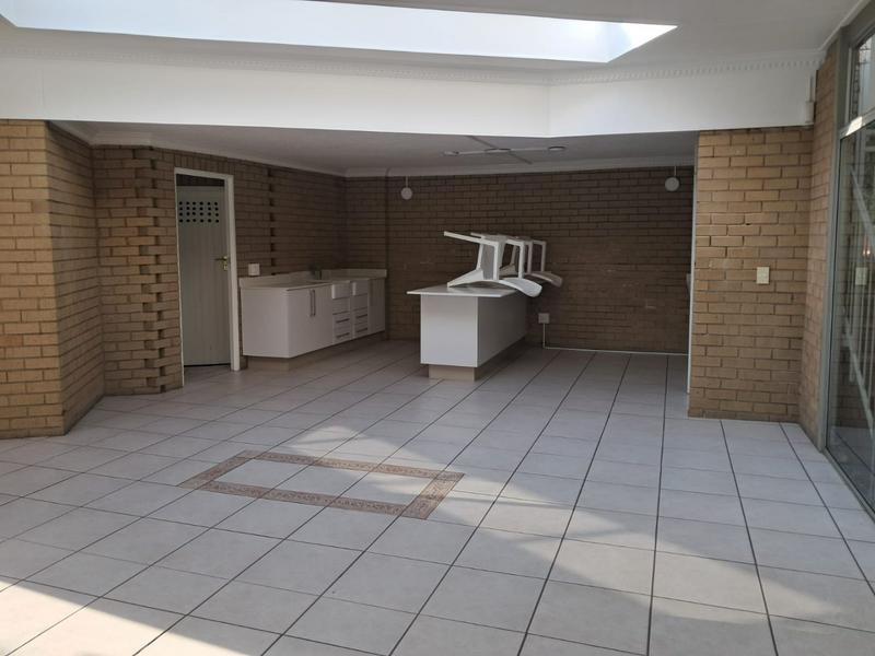 To Let 1 Bedroom Property for Rent in Sandton Central Gauteng