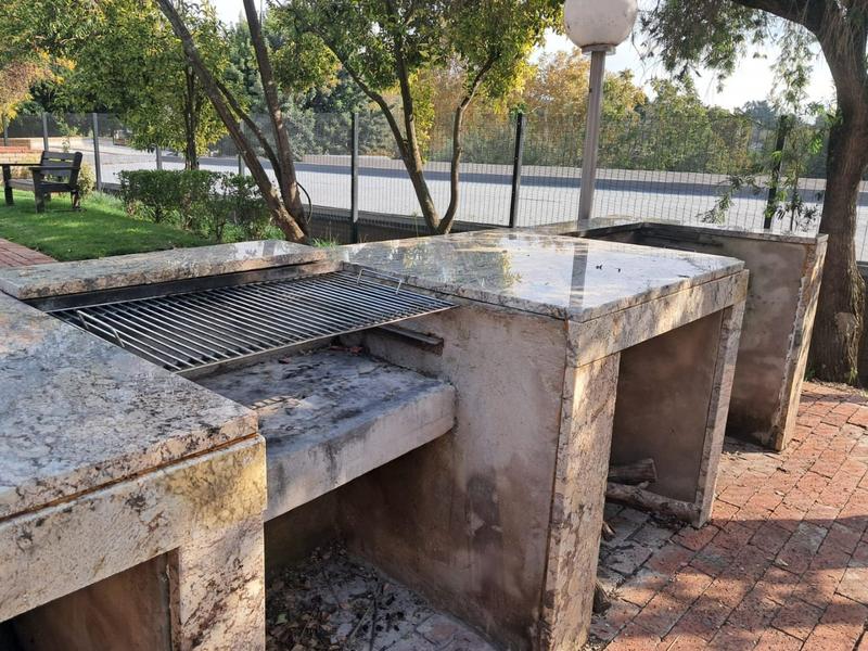 To Let 1 Bedroom Property for Rent in Sandton Central Gauteng