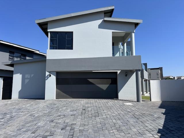 To Let 4 Bedroom Property for Rent in Six Fountains Residential Estate Gauteng