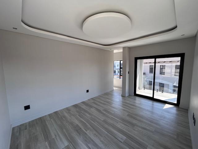To Let 4 Bedroom Property for Rent in Six Fountains Residential Estate Gauteng