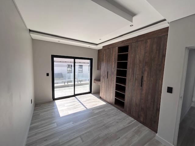 To Let 4 Bedroom Property for Rent in Six Fountains Residential Estate Gauteng