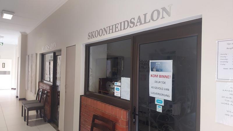 2 Bedroom Property for Sale in Montana Tuine Gauteng