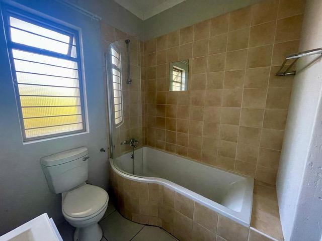 To Let 2 Bedroom Property for Rent in Lonehill Gauteng