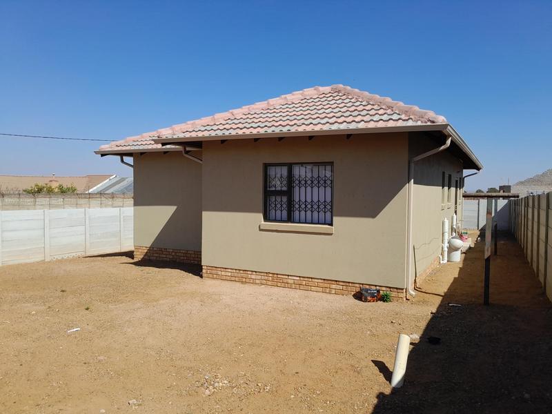3 Bedroom Property for Sale in Azaadville Gauteng