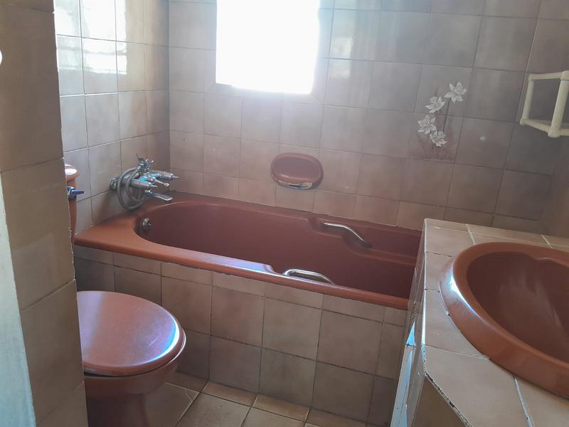 3 Bedroom Property for Sale in Bezuidenhout Valley Gauteng