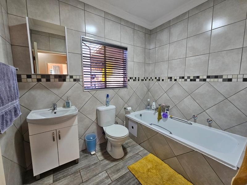 3 Bedroom Property for Sale in Doornpoort Gauteng