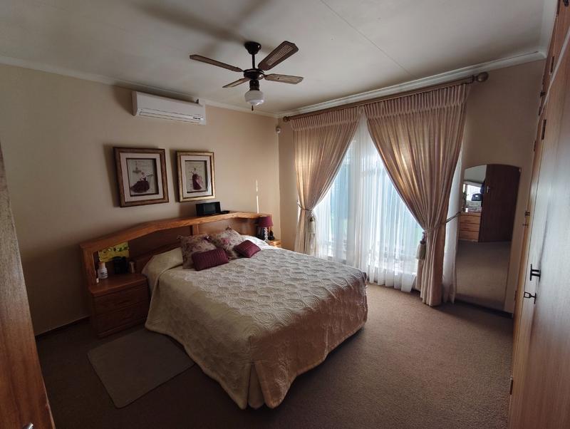 3 Bedroom Property for Sale in Magalieskruin Gauteng