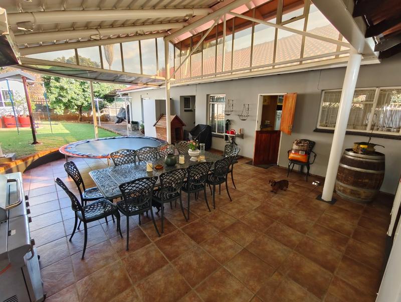 3 Bedroom Property for Sale in Magalieskruin Gauteng