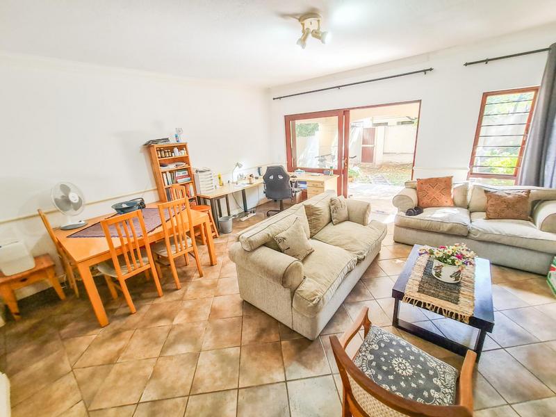 2 Bedroom Property for Sale in Sunninghill Gauteng
