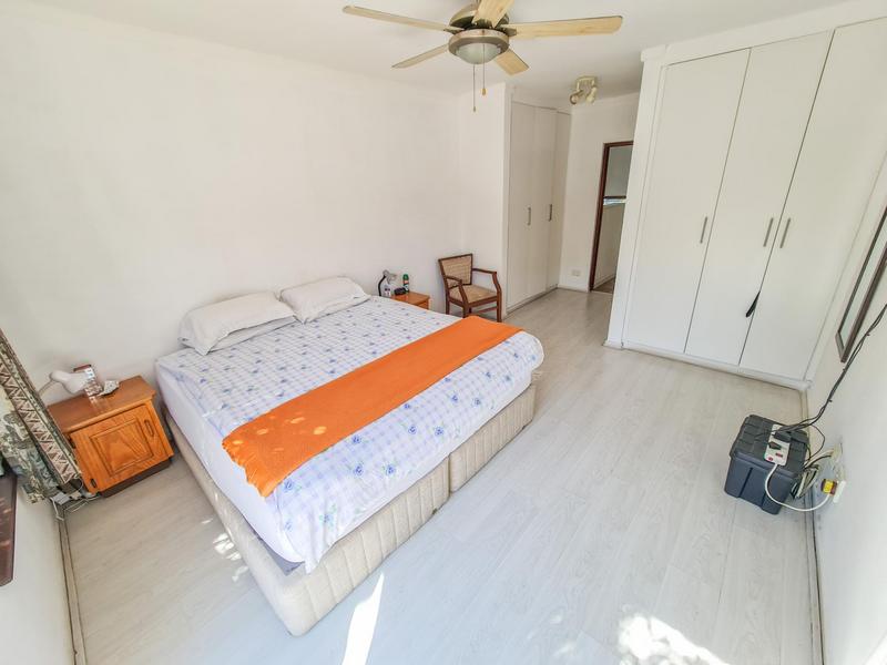 2 Bedroom Property for Sale in Sunninghill Gauteng