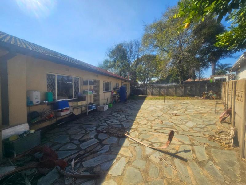 4 Bedroom Property for Sale in Allen Grove Gauteng