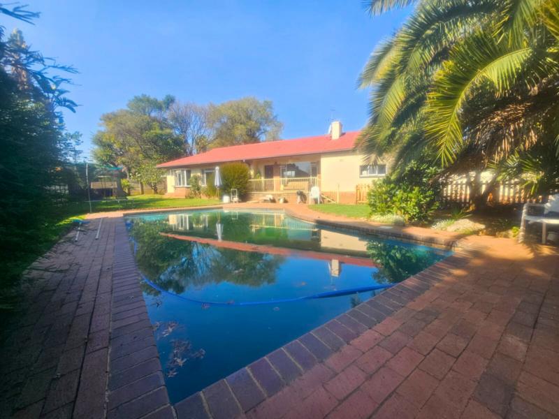 4 Bedroom Property for Sale in Allen Grove Gauteng