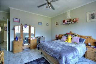 3 Bedroom Property for Sale in Brackendowns Gauteng