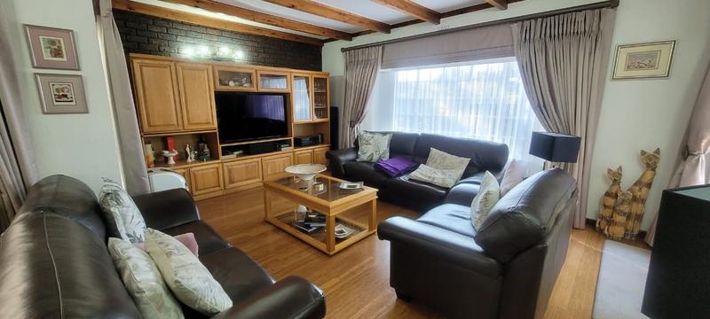3 Bedroom Property for Sale in Brackenhurst Gauteng