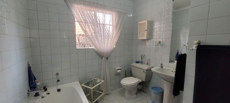 3 Bedroom Property for Sale in Brackenhurst Gauteng
