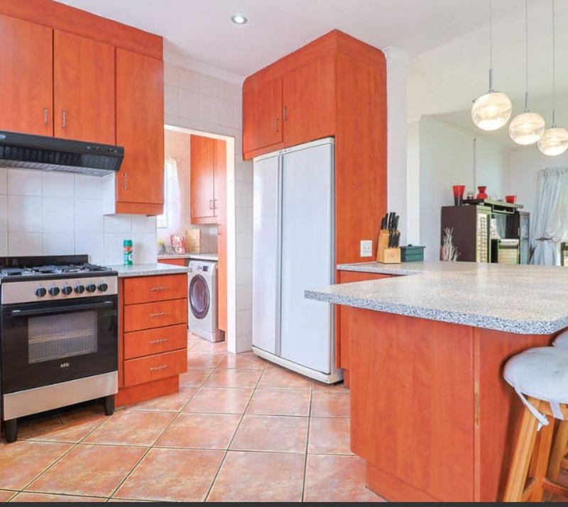 3 Bedroom Property for Sale in New Market Gauteng