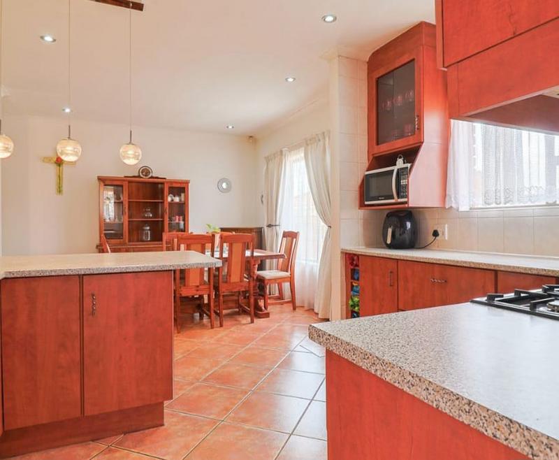 3 Bedroom Property for Sale in New Market Gauteng