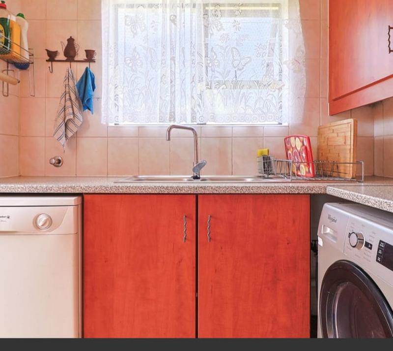 3 Bedroom Property for Sale in New Market Gauteng