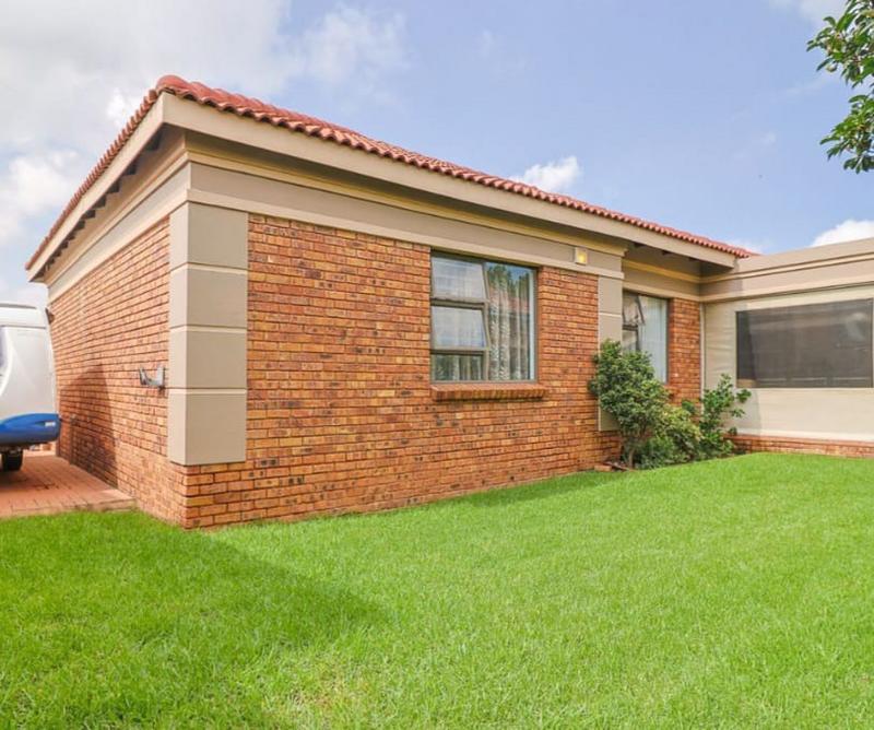 3 Bedroom Property for Sale in New Market Gauteng