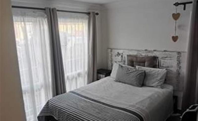 3 Bedroom Property for Sale in South Crest Gauteng