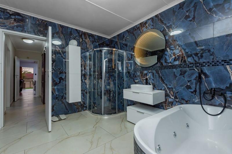 4 Bedroom Property for Sale in Raceview Gauteng