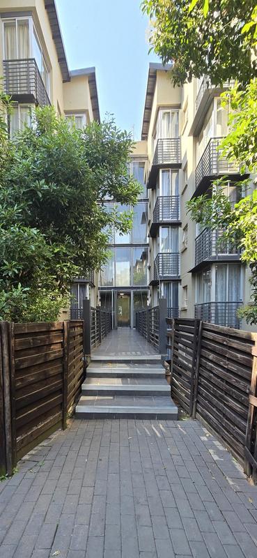 To Let 1 Bedroom Property for Rent in Braamfontein Gauteng