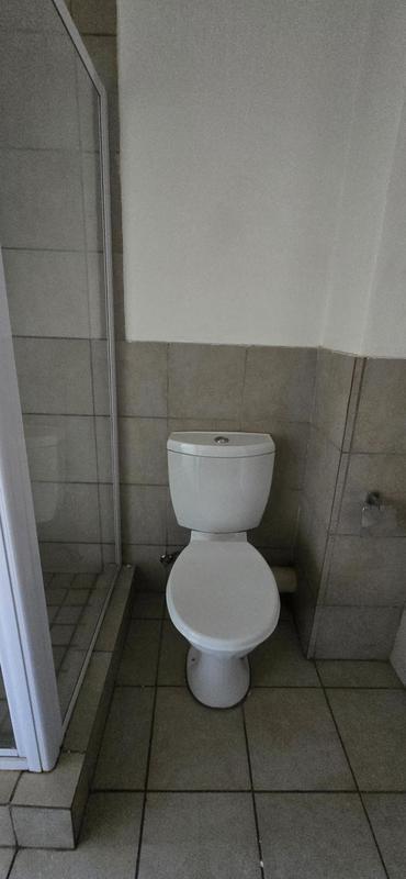 To Let 1 Bedroom Property for Rent in Braamfontein Gauteng