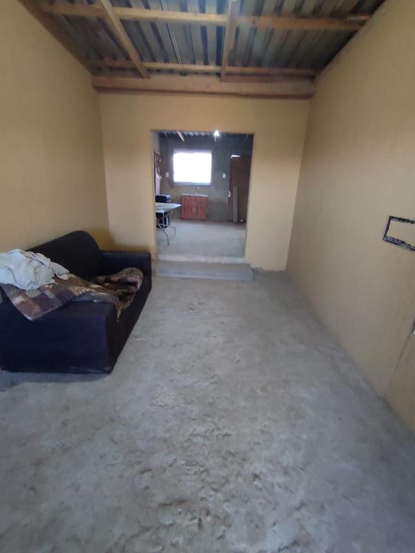 2 Bedroom Property for Sale in Duduza Gauteng