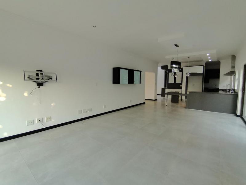 To Let 4 Bedroom Property for Rent in Bedfordview Gauteng