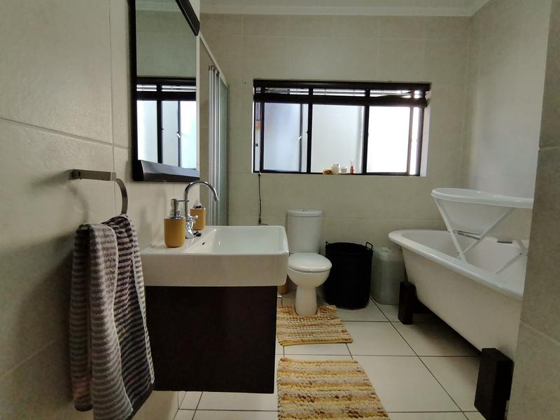 2 Bedroom Property for Sale in Solheim Gauteng