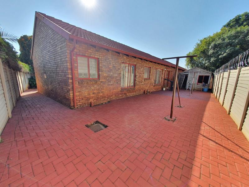 0 Bedroom Property for Sale in Chantelle Gauteng