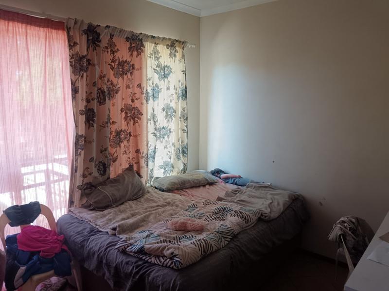 2 Bedroom Property for Sale in Pretoria North Gauteng
