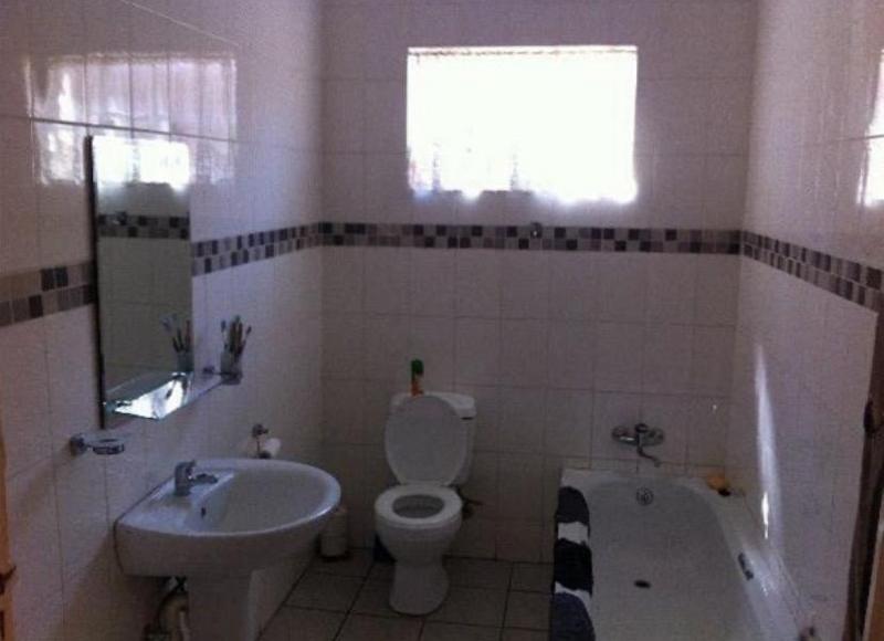 To Let 4 Bedroom Property for Rent in Fishers Hill Gauteng