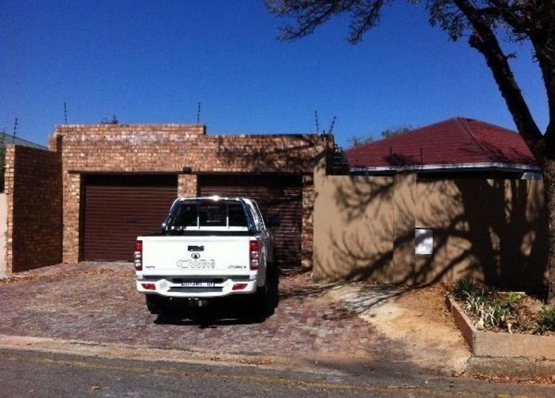 To Let 4 Bedroom Property for Rent in Fishers Hill Gauteng