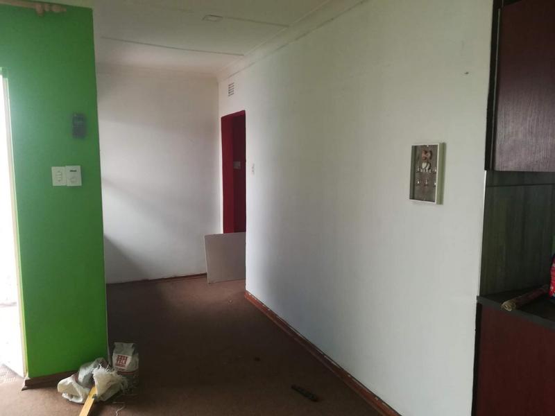 To Let 3 Bedroom Property for Rent in Wannenburghoogte Gauteng