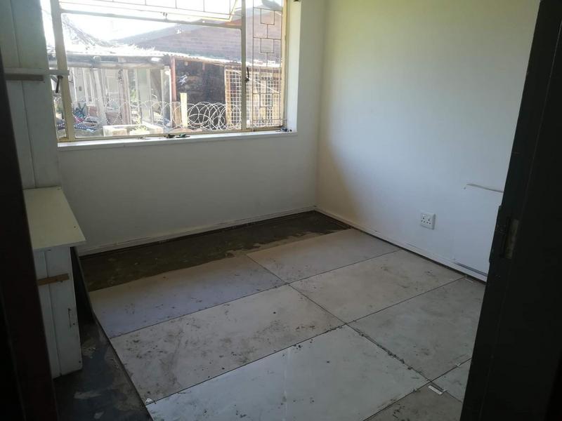 To Let 3 Bedroom Property for Rent in Wannenburghoogte Gauteng
