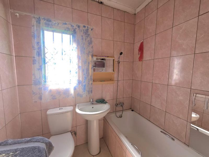 2 Bedroom Property for Sale in Villa Liza Gauteng