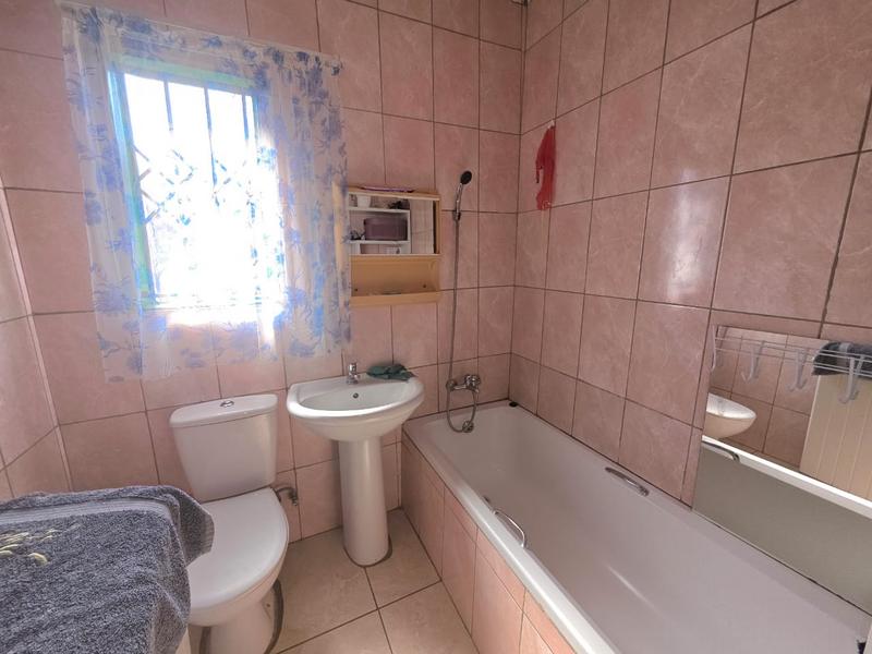 2 Bedroom Property for Sale in Villa Liza Gauteng