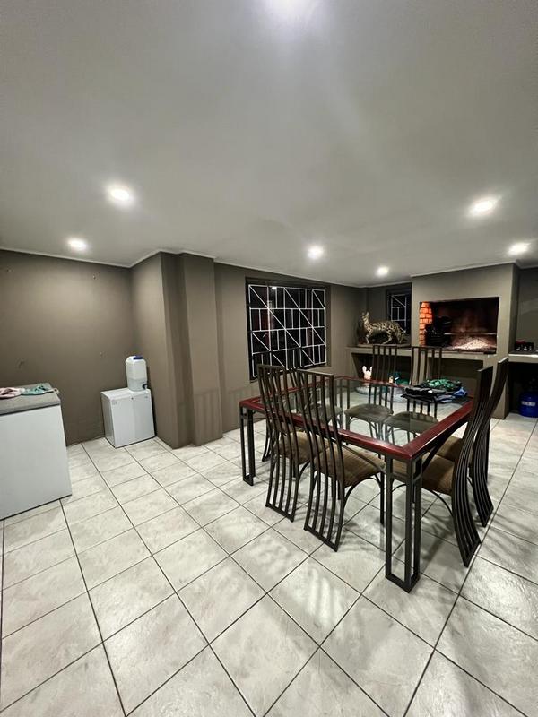 To Let 4 Bedroom Property for Rent in Dalview Gauteng