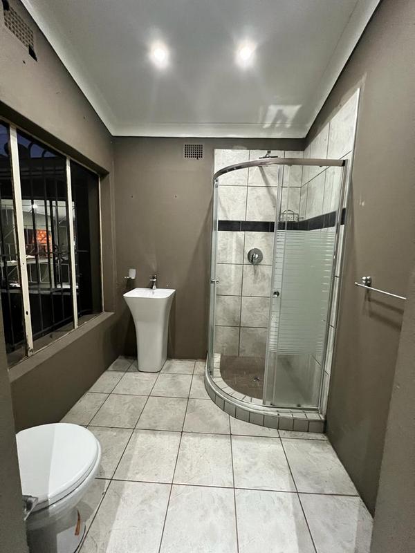 To Let 4 Bedroom Property for Rent in Dalview Gauteng