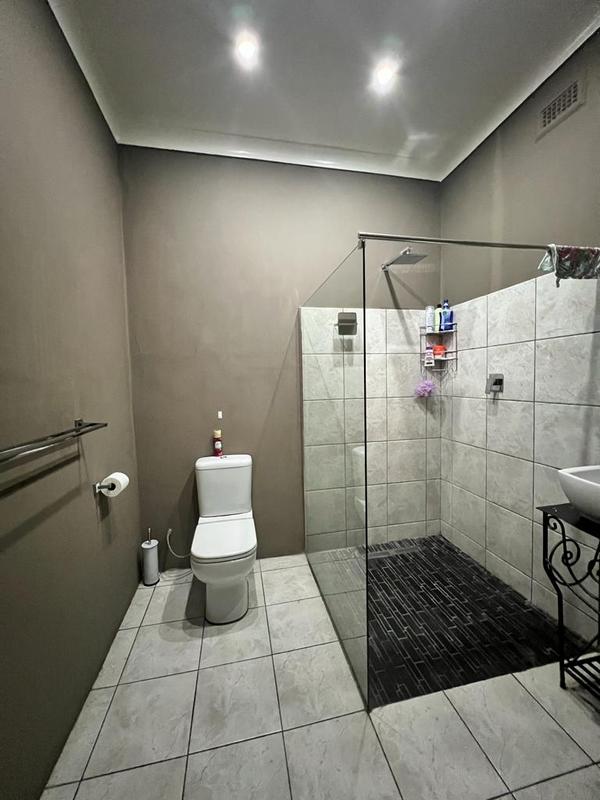 To Let 4 Bedroom Property for Rent in Dalview Gauteng