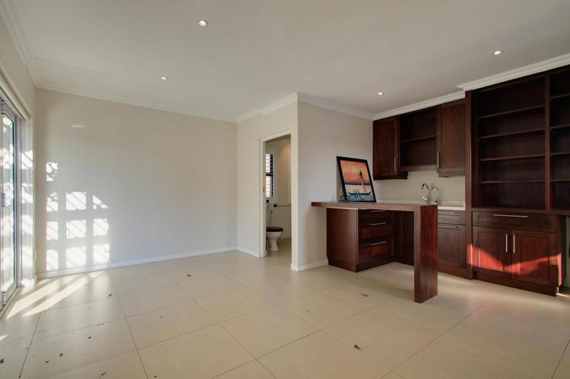 To Let 5 Bedroom Property for Rent in Fourways Gardens Gauteng