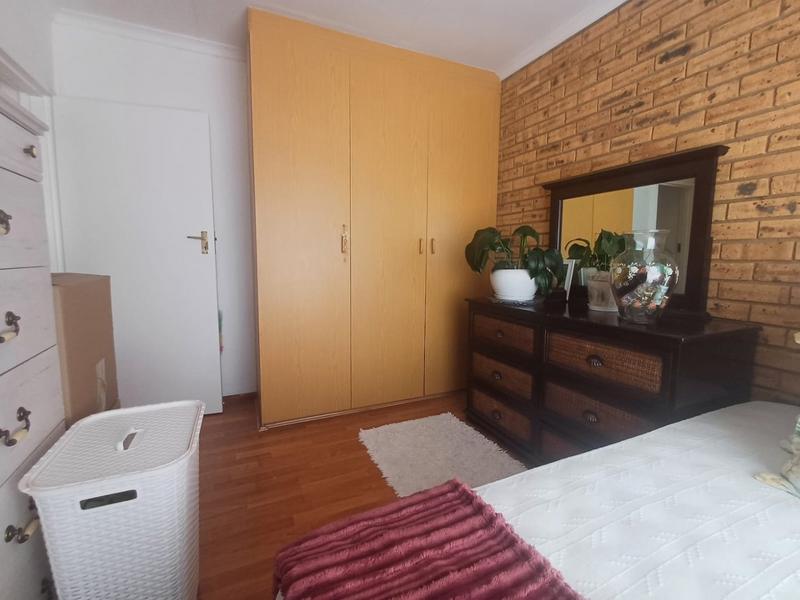 2 Bedroom Property for Sale in Rangeview Gauteng