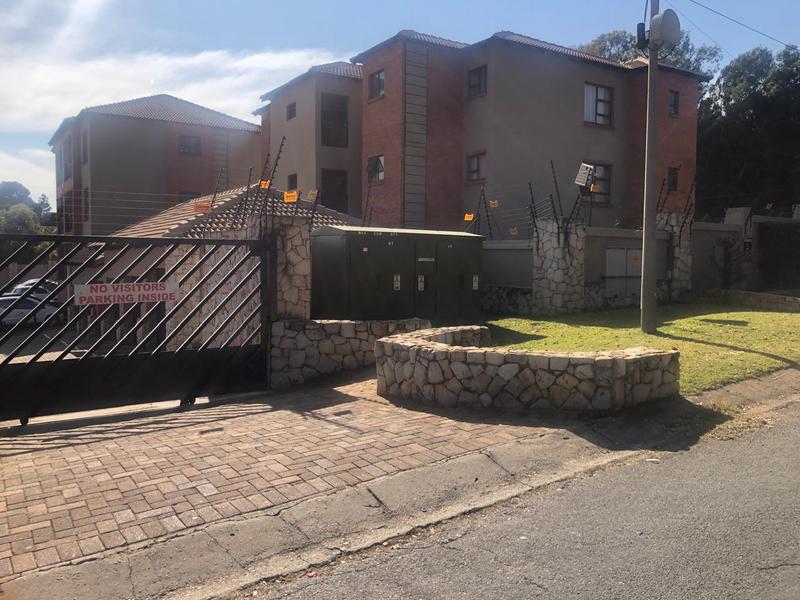 To Let 2 Bedroom Property for Rent in Wilro Park Gauteng